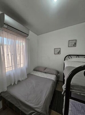 2 camere, ferro/asse da stiro, Wi-Fi, lenzuola