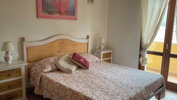 Fer et planche Ă repasser