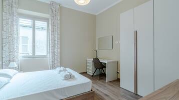 3 Schlafzimmer, Schreibtisch, WLAN, Bettwäsche