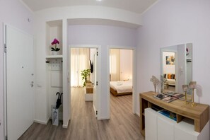 3 bedrooms, iron/ironing board, WiFi