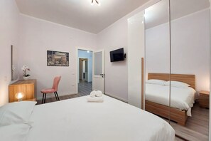 3 bedrooms, iron/ironing board, WiFi