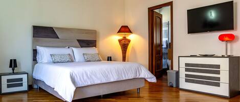 1 غرفة نوم وسرير سفر وواي فاي مجانًا وملاءات أسرّة