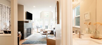 Park City Ski House + Hot Tub, steps to Main Street