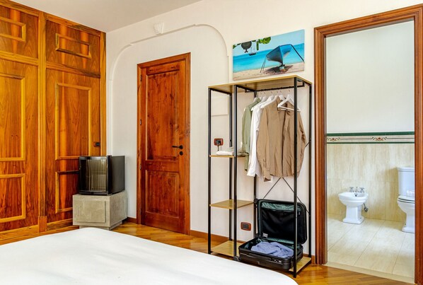 1 slaapkamer, reisbedje, gratis wifi, beddengoed