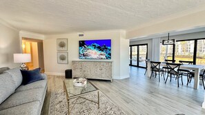 Televisión y oficina