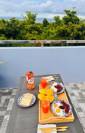 Room, 1 Bedroom, Accessible, Patio | Outdoor dining