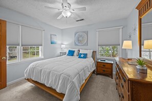 2 Schlafzimmer, Schreibtisch, Bügeleisen/Bügelbrett, kostenloses WLAN