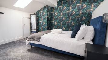 Cottage | 5 bedrooms, individually decorated, individually furnished, free WiFi