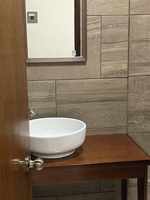 Chambre Familiale | Salle de bain