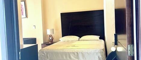 Escritorio y wifi gratis