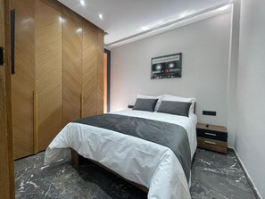 1 bedroom, WiFi, bed sheets - Cosy Modern Studio Close to All Amenities (Marrakech)