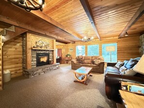 Smart TV, fireplace, offices