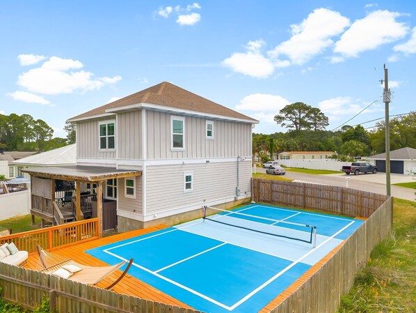 Sport court