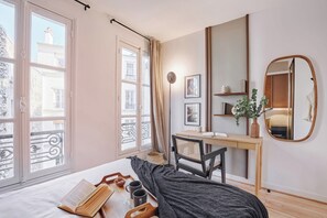 Bügeleisen/Bügelbrett, WLAN, Bettwäsche