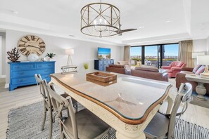 Interior - Aegean 118 Gulf views sleeps 8 (Destin)