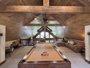 Spielezimmer