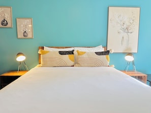 2 Schlafzimmer, Schreibtisch, Bügeleisen/Bügelbrett, kostenloses WLAN