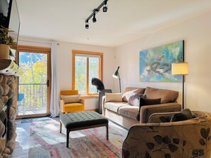 TV connectée, cheminée