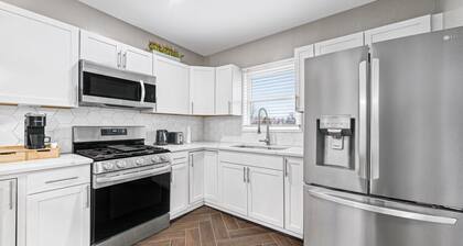Stylish Retreat | 3-BR | Train to NYC access