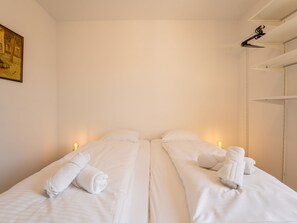 2 bedrooms, WiFi