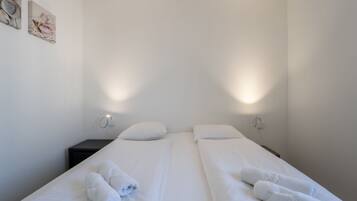 2 bedrooms, internet