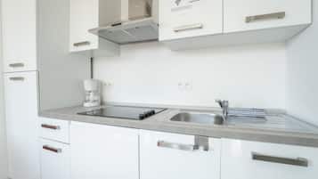 Réfrigérateur, lave-vaisselle