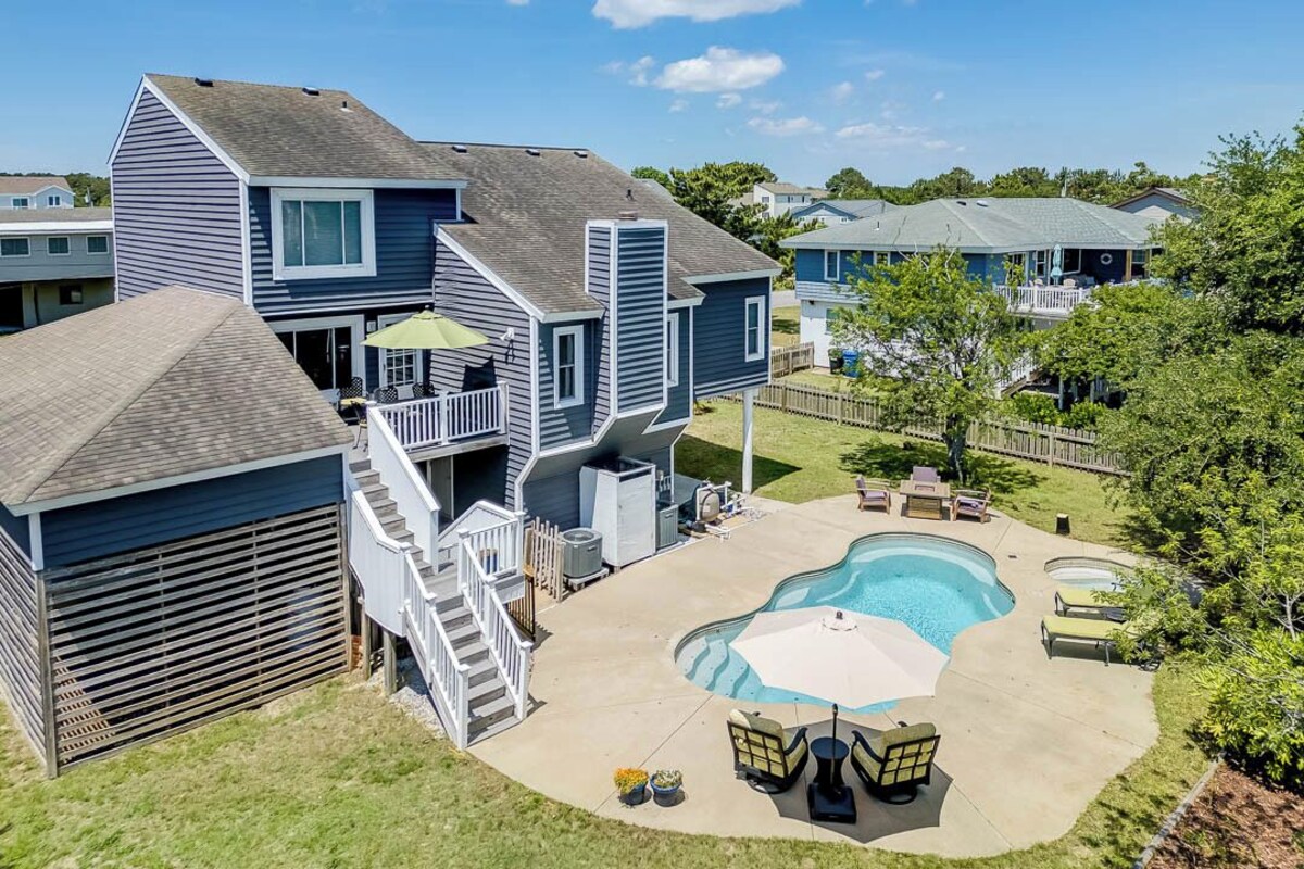 Whitecaps | 1,500 ft to the beach | Private Pool and Dog Friendly