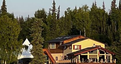 Waterfront 2-bedroom suite with WiFi in Soldotna