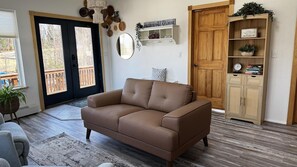 Smart TV, printers - Waterfront 2-bedroom suite with WiFi in Soldotna (Soldotna)