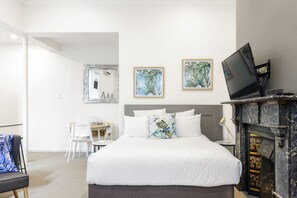 Desk, iron/ironing board, travel crib, WiFi