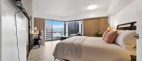 1 bedroom, desk, free WiFi, bed sheets