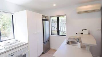 Fridge, microwave, oven, dishwasher