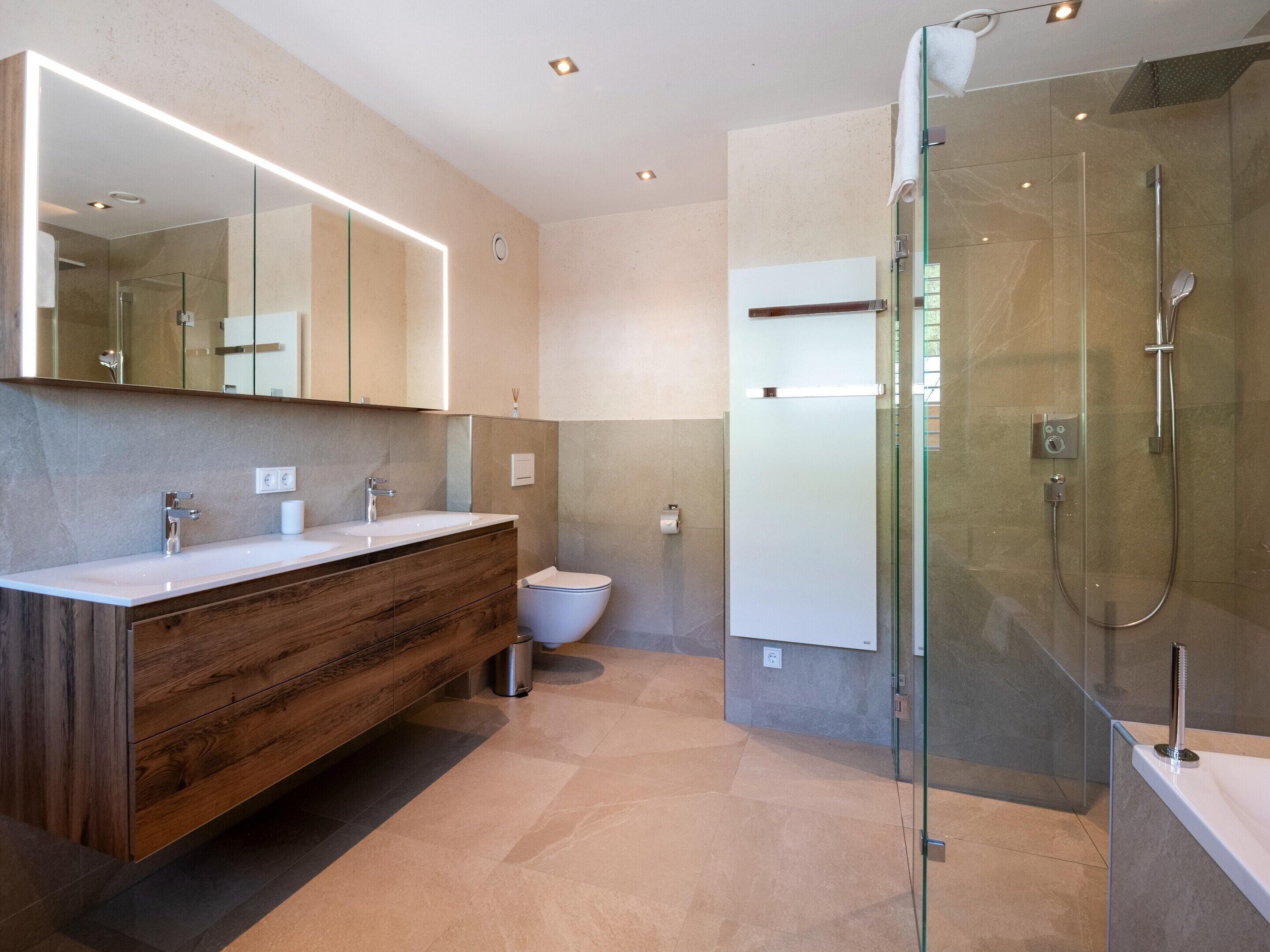 House | Bathroom