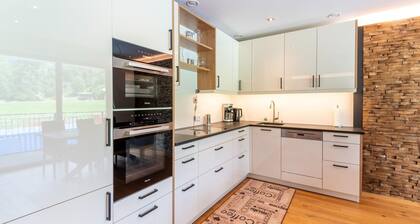 Spacious Holiday Apartment Near Kitzbuhel