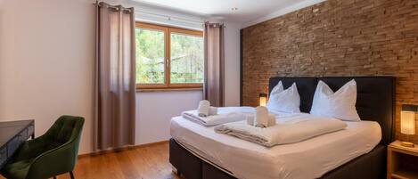 Casa | 3 habitaciones, muebles diferentes y ropa de cama