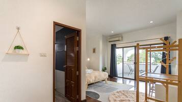 9 chambres, fer et planche Ă repasser, Wi-Fi, draps fournis