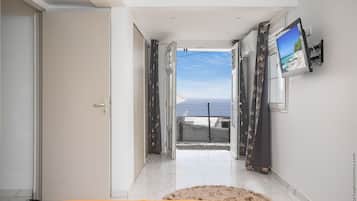 2 quartos, ferros/tĂĄbuas de passar roupa, Wi-Fi, roupa de cama