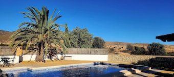 Casita-1 To 2Guests-Pool-Patio-Bbq-Parking
