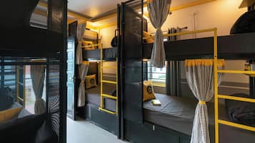 Bed in 6 Bed Mixed Dormitory with Balcony | Free WiFi, bed sheets