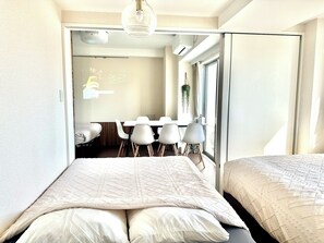 1 bedroom, desk, iron/ironing board, WiFi