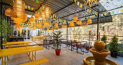 The Hosteller Kasol, Riverside