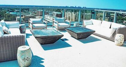 Luxurious Retreat Prime Location