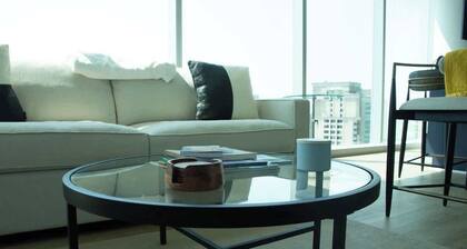 Luxurious Retreat Prime Location