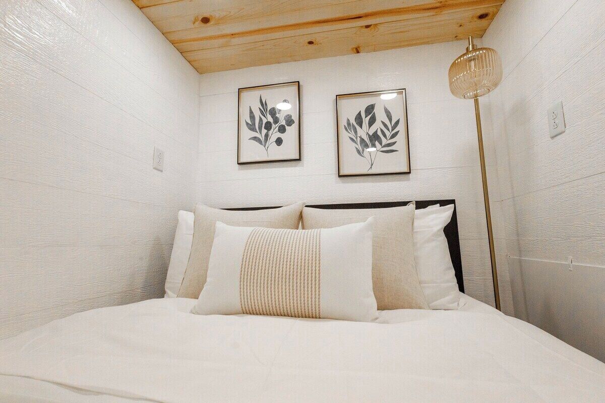 1 chambre, fer et planche à repasser, Wi-Fi, draps fournis