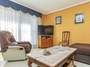 TV - Santa Catalina by Interhome (Vinarós)