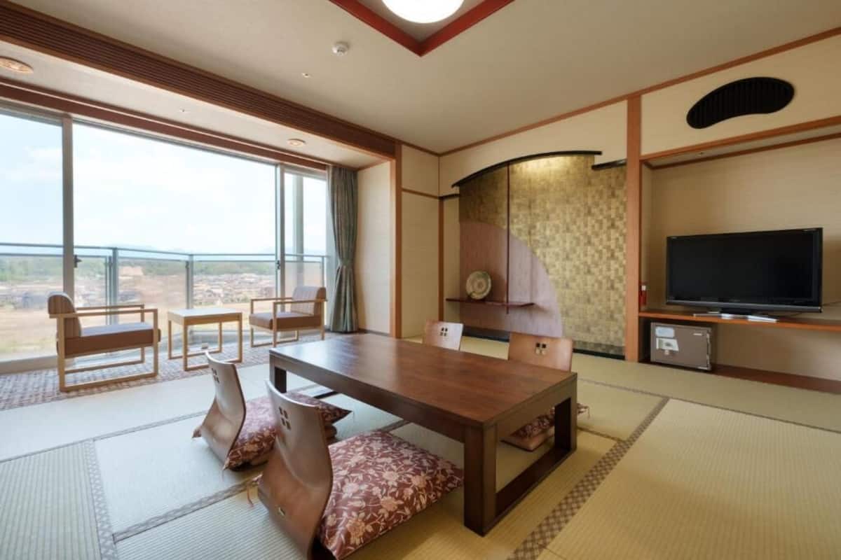 Zimmer im japanischen Stil, Nichtraucher (Moderate, 10 Tatami-mats, 38sqm) | Schreibtisch, kostenloses WLAN