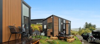 Bacardi Heights Waikaia by Tiny Away