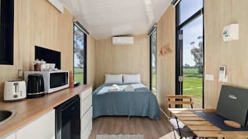 1 habitación y ropa de cama