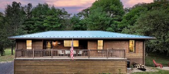 Mountain Cabin w Hot Tub, Deck, Grill & Fire Pit