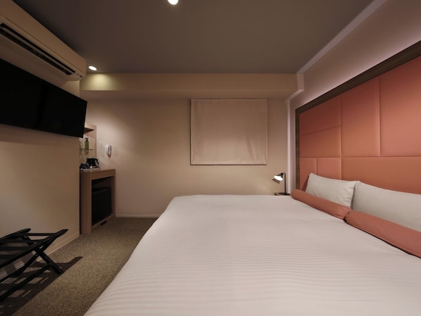 1 soverom, skrivebord, strykejern/-brett og wi-fi (inkludert)